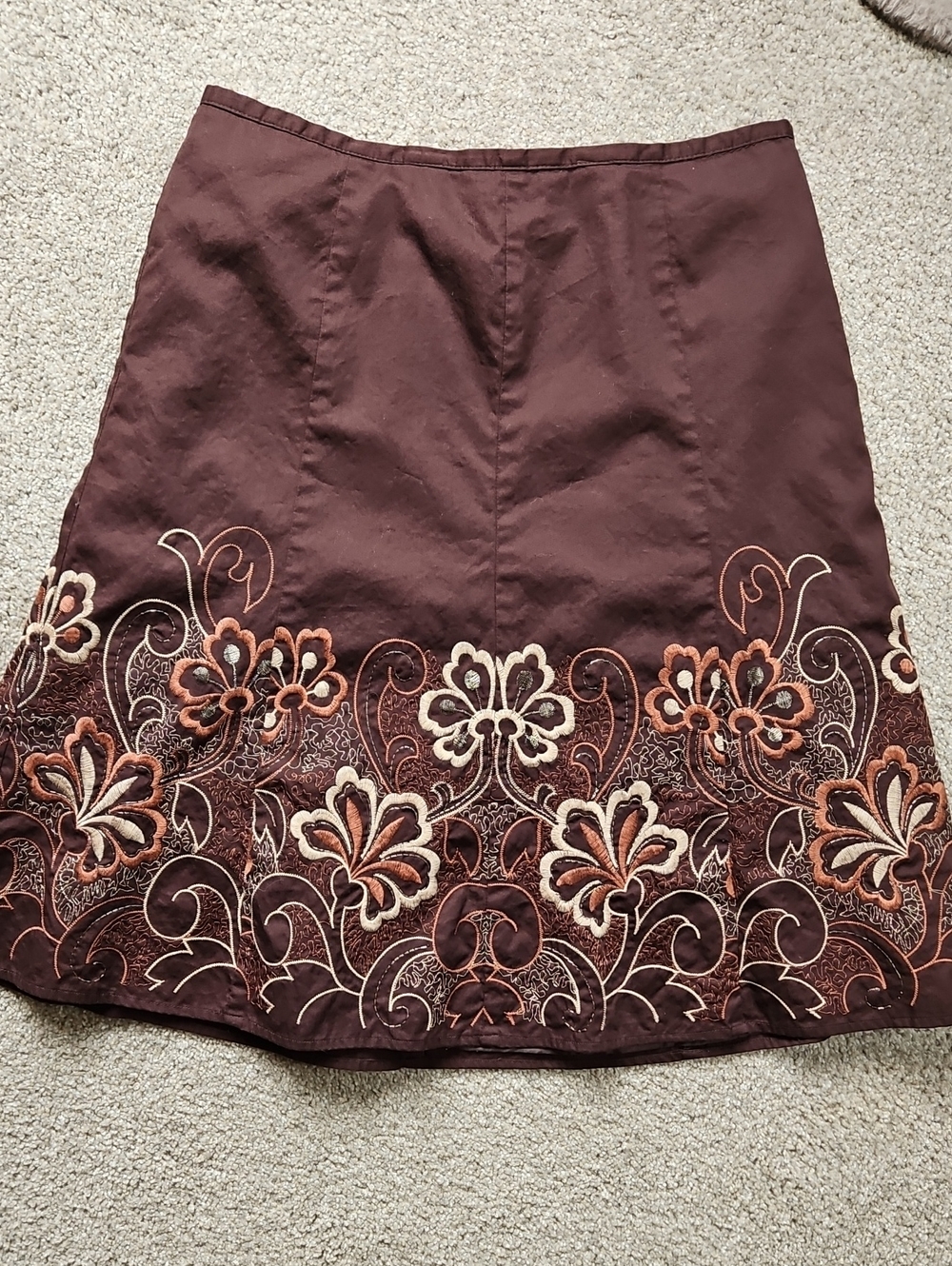 Axcess by Liz Claiborne Embroidered A-Line Skirt Size 8